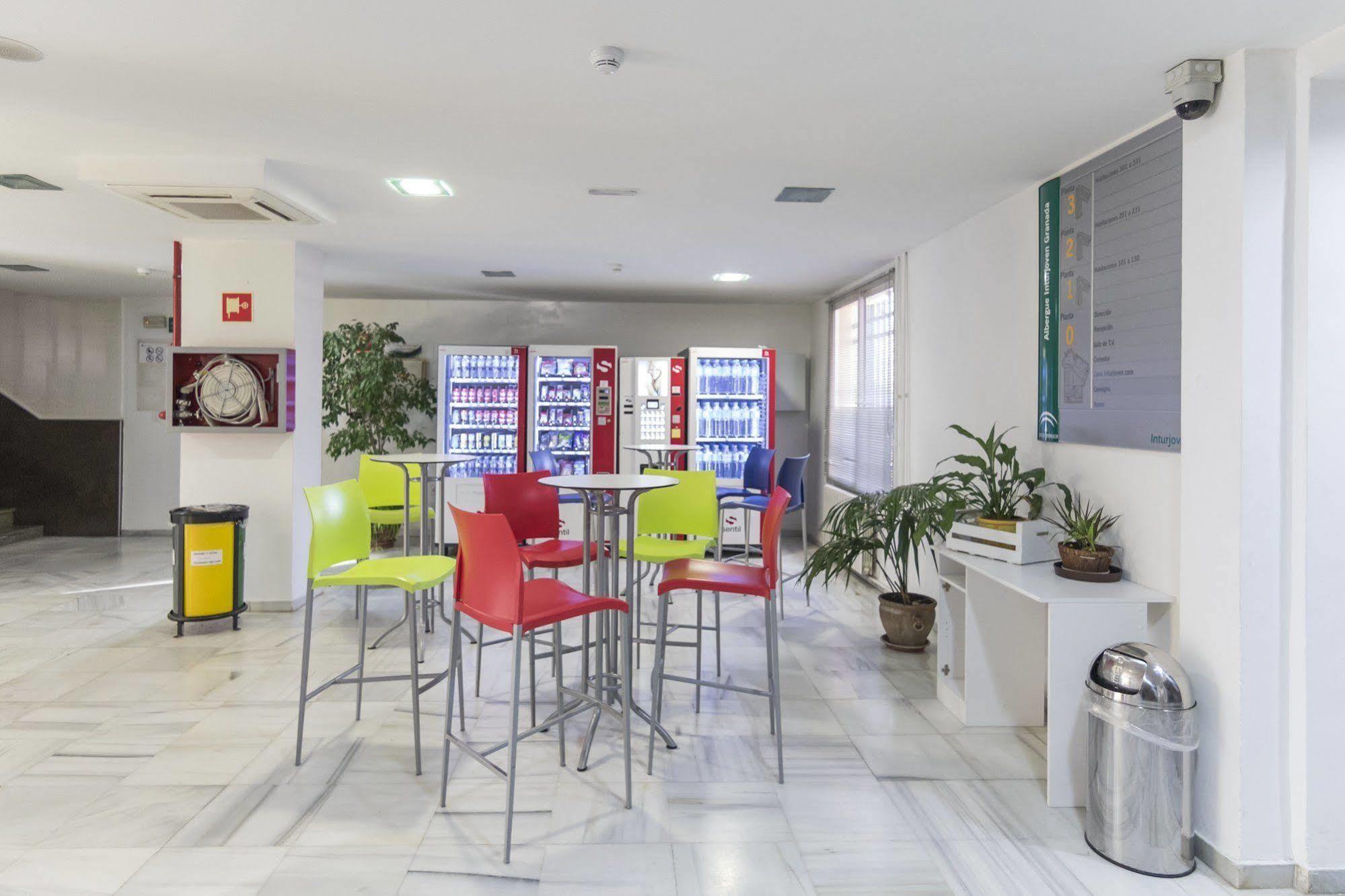 Hostal Inturjoven Granada